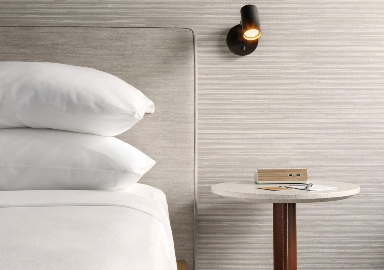 Hotel Tupelo, A Wyndham Hotel Extérieur photo